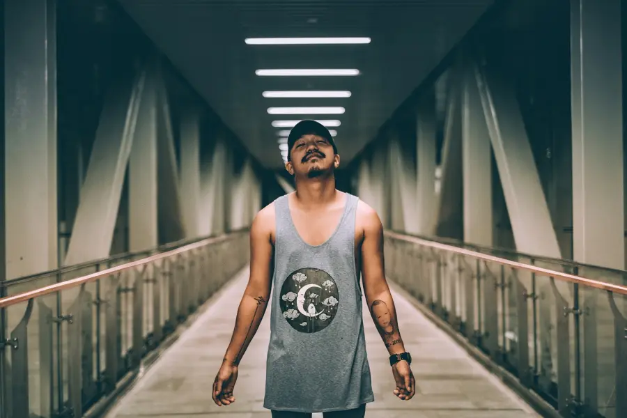 Dieci frasi da chico malo per TikTok